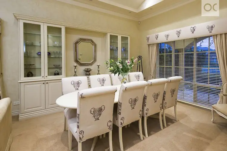 Fifth view of Homely house listing, 2 Breakwater Court, Gulfview Heights SA 5096