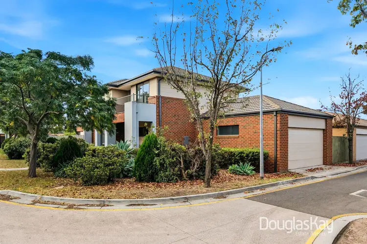 6 Parry Drive