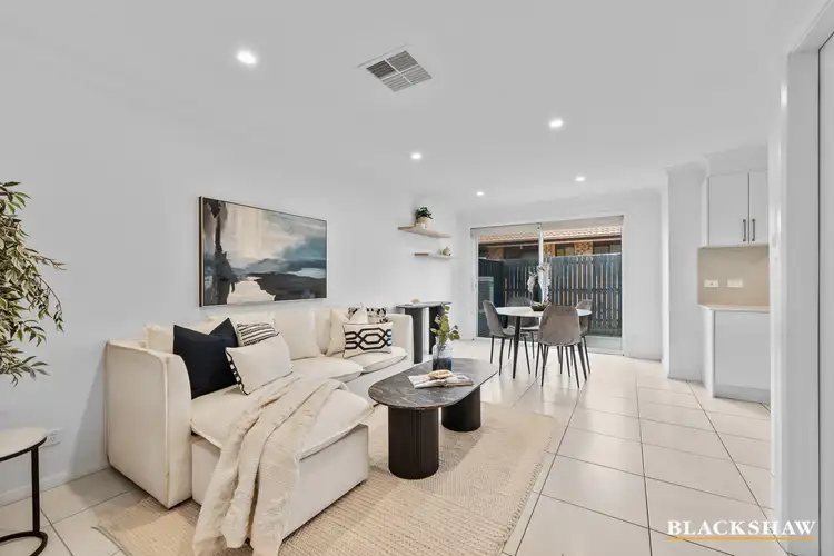 5/110 Henderson Road