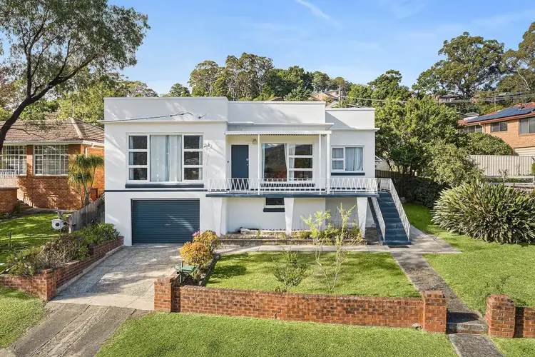 39 Gibsons Road
