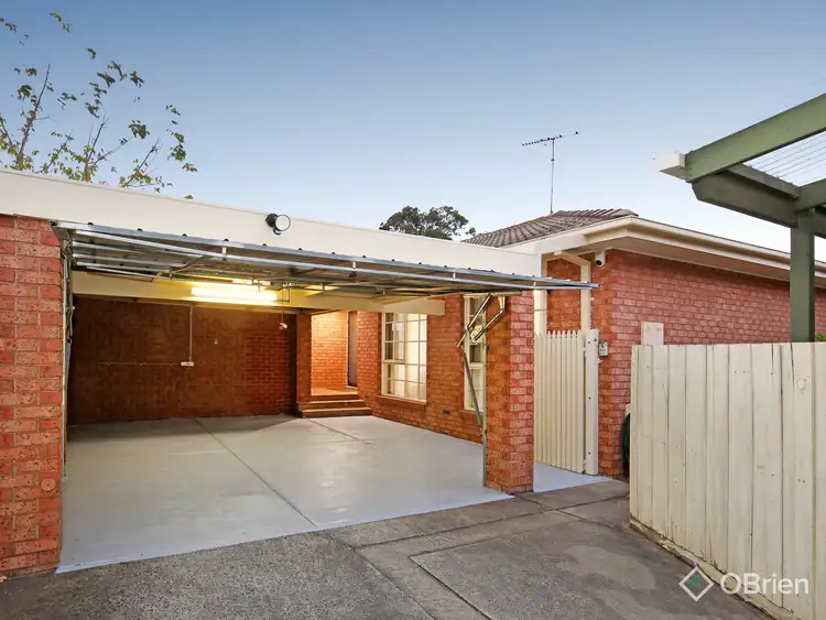 2/40 Lancaster Street, Bentleigh East VIC 3165