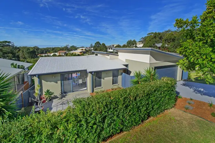Main view of Homely house listing, 5 Moss Court, Bonny Hills NSW 2445
