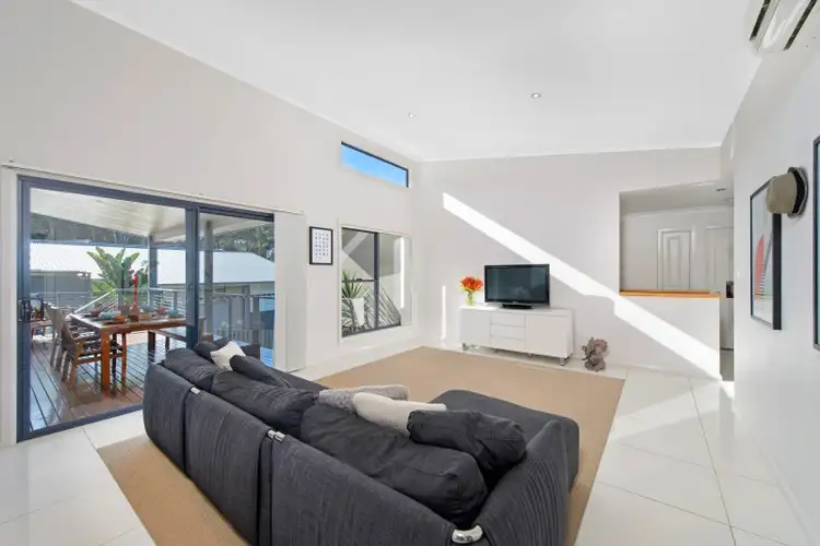 Sixth view of Homely house listing, 5 Moss Court, Bonny Hills NSW 2445