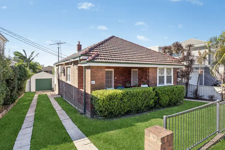 12 Wolli Street