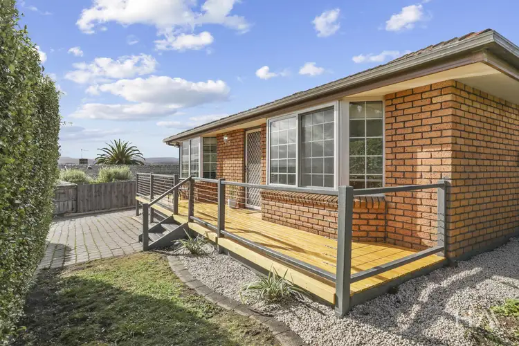3/9 Ecclestone Road