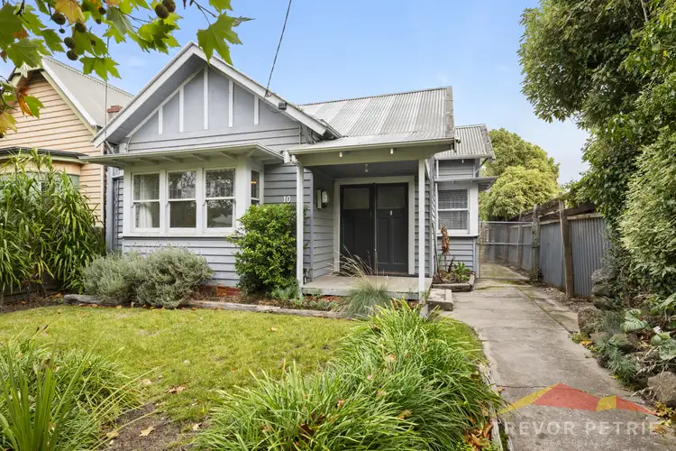 10 Windermere Street South