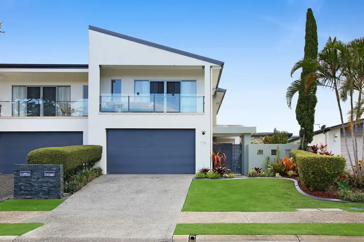 1/16 Heights Drive