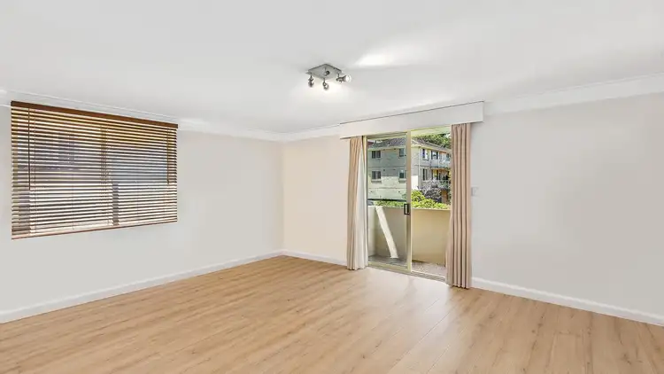 2/98 Condamine Street