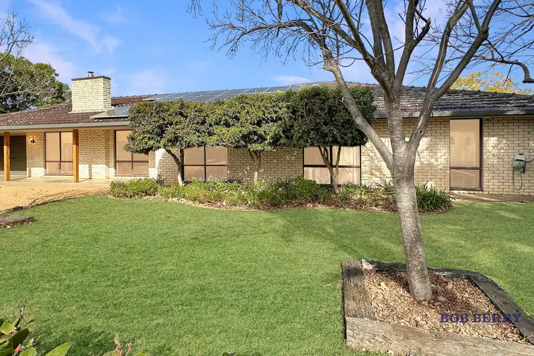 5 Rivergum Place