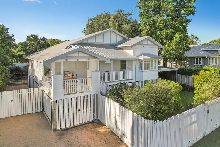 23 Townsend Street