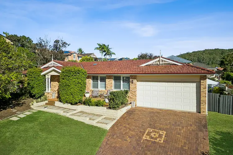 7 Wellesbourne Avenue