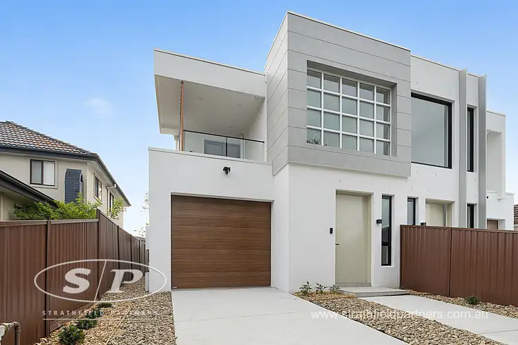 19 Gallipoli Street