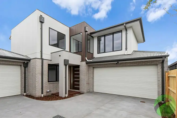 3/9 Myola Street