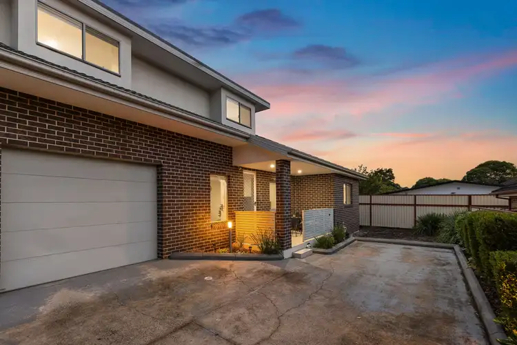 4/123 Brunker Road
