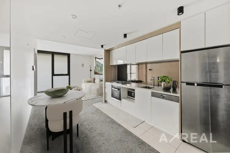 2317/3 Yarra Street