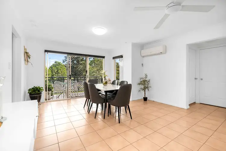 8/9 Elizabeth Street