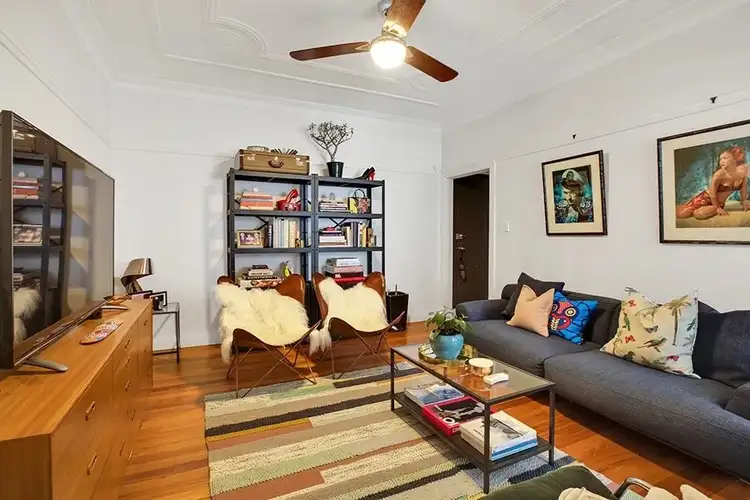 17/63 Elizabeth Bay Road