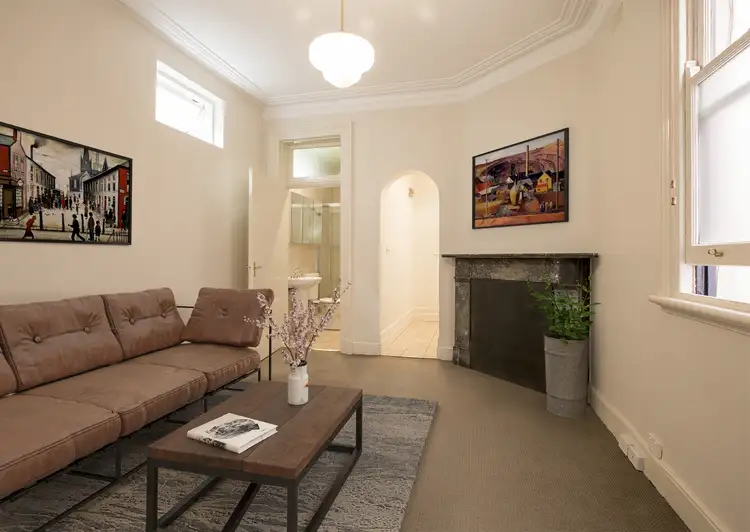 2/404 Moore Park Road