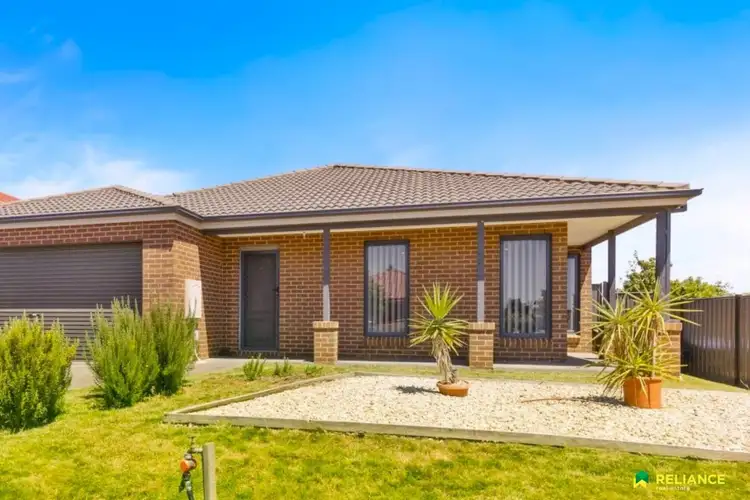 16 Oliver Place