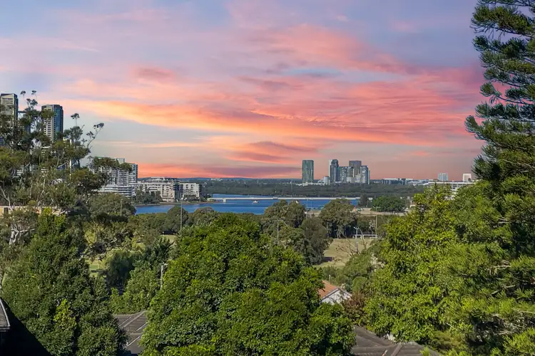 23/4-6 Sherbrooke Road