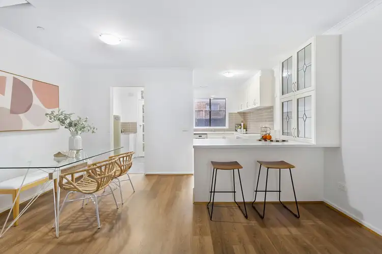 51/310 Warrigal Road