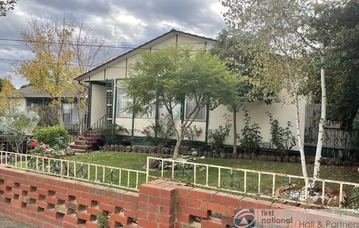 26 Waratah Street