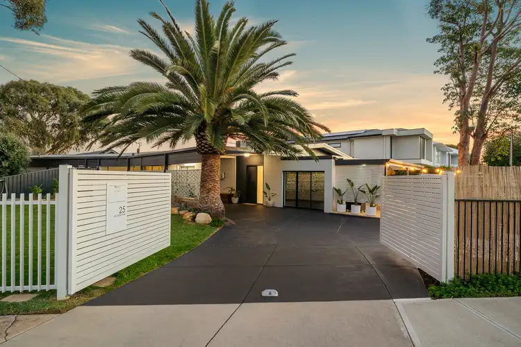 25 La Jolla Avenue