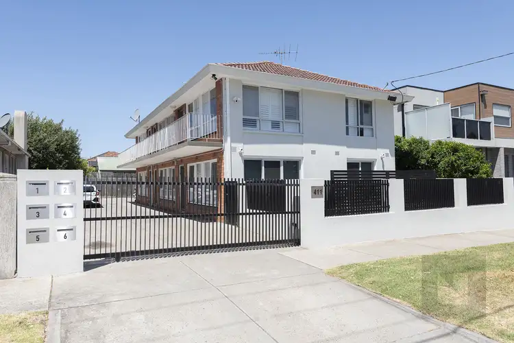 6/411 Geelong Road