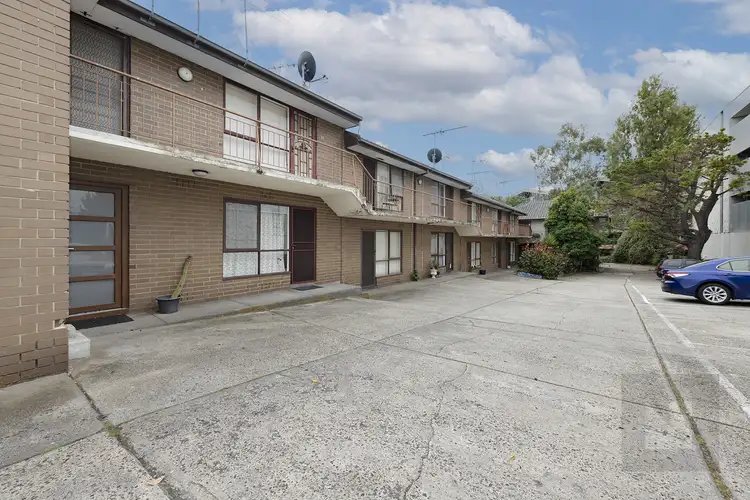 2/436 Geelong Road