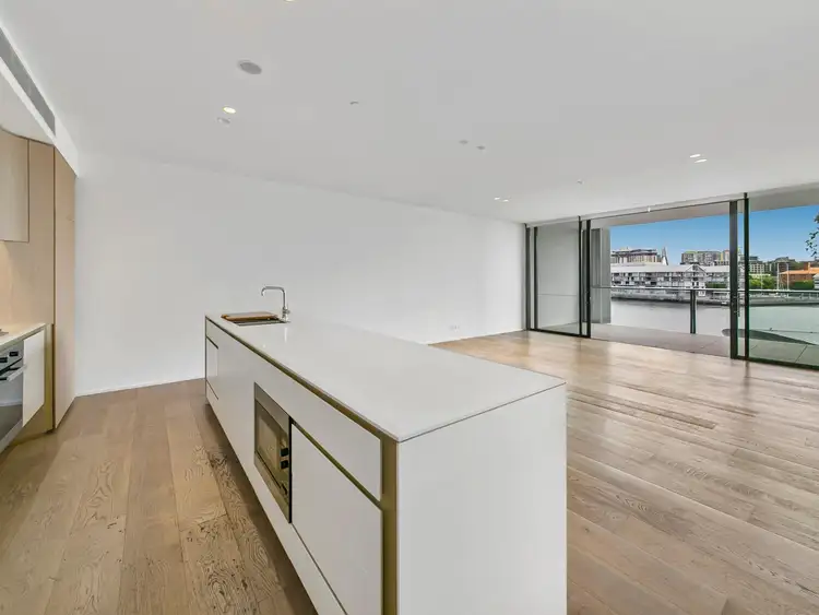 203/27 Barangaroo Avenue