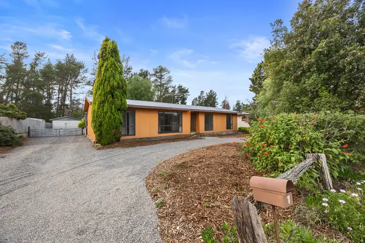 7 Illman Avenue