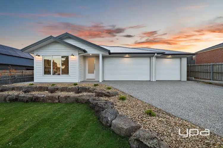 17 Lyndhurst Street