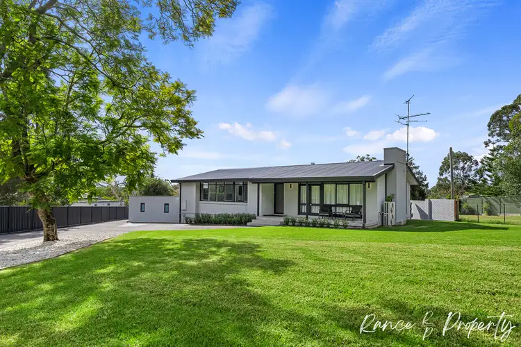 20 Kingcott Place