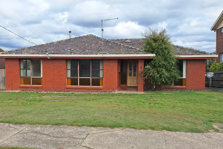 6 Blackwood Avenue