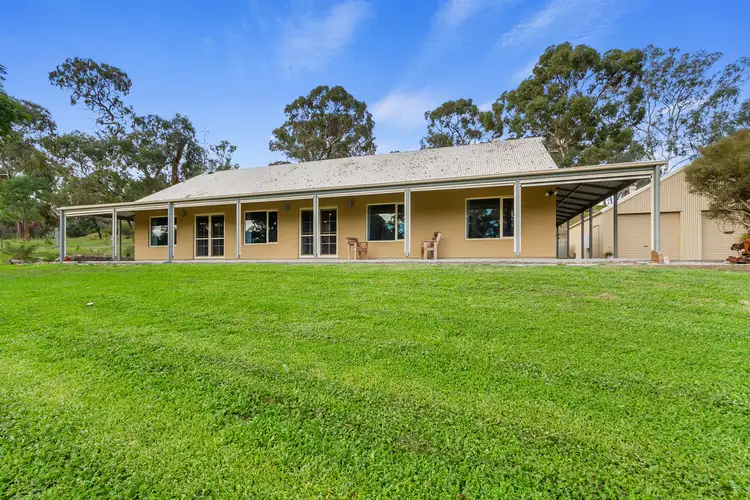7814 Horrocks Highway