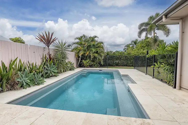 15 Aspley Drive