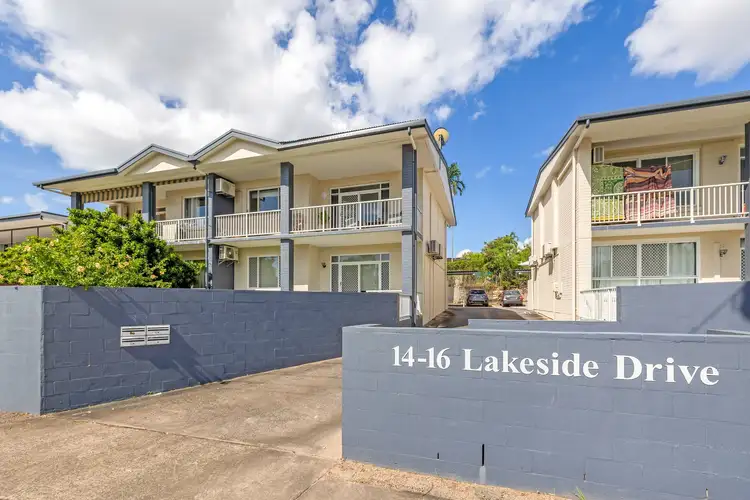 7/14-16 Lakeside Drive