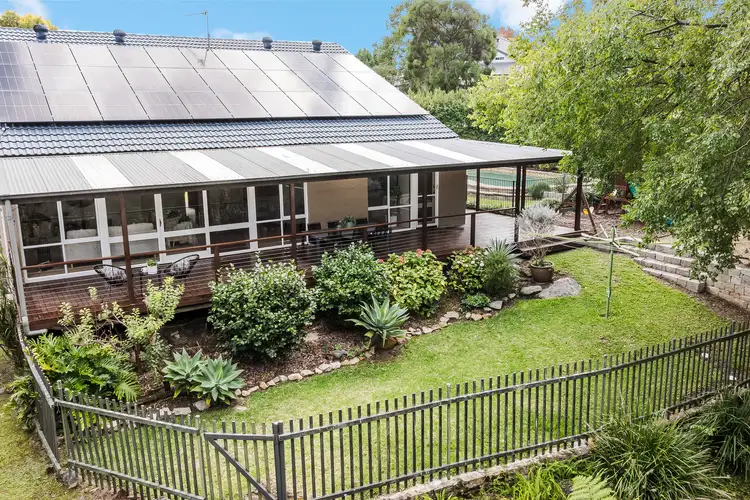 13 Highett Place