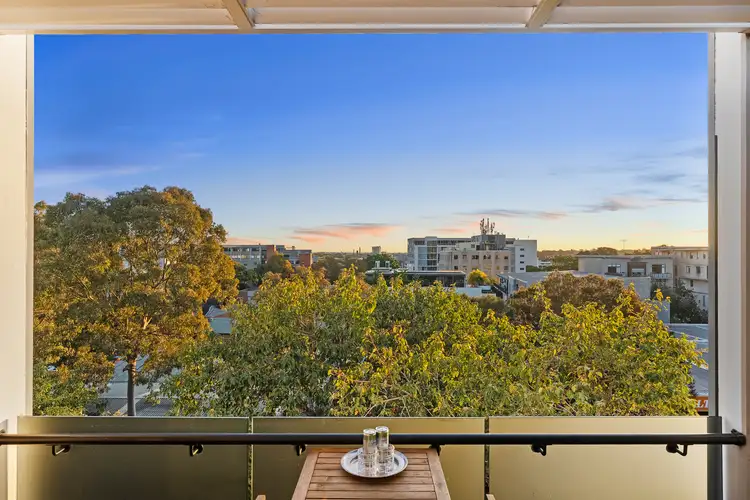 626/349 George Street
