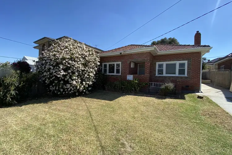 11 Kinkora Road