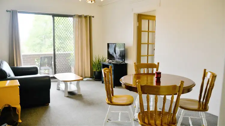 7/2-4 King Street