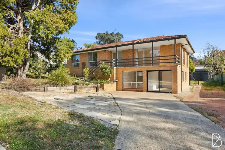 47 Daley Crescent