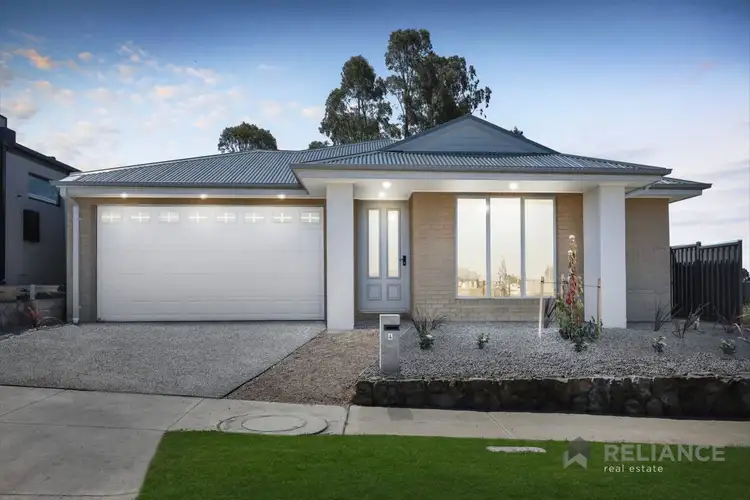 4 Runnel Street