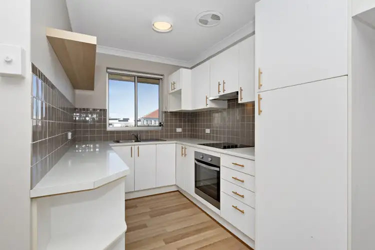 4/17 Rowlands Street