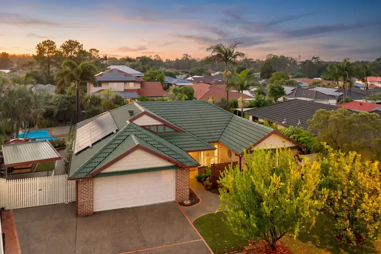 6 Maitland Street