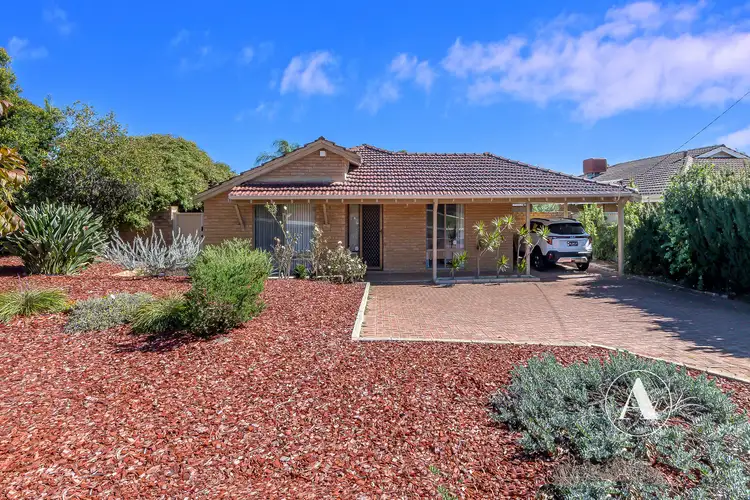 24 Morphett Crescent