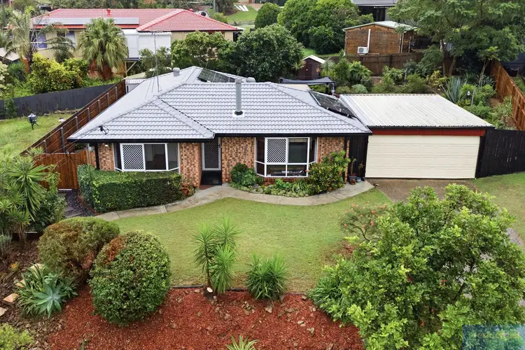 9 Clayton Drive
