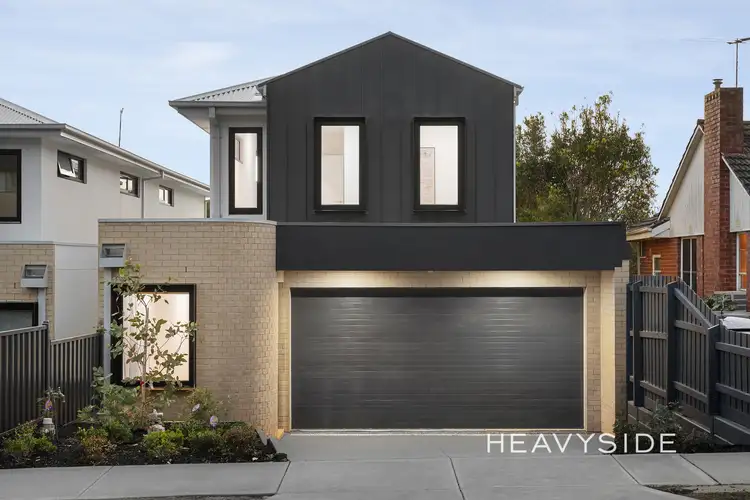 12 Nicholas Street