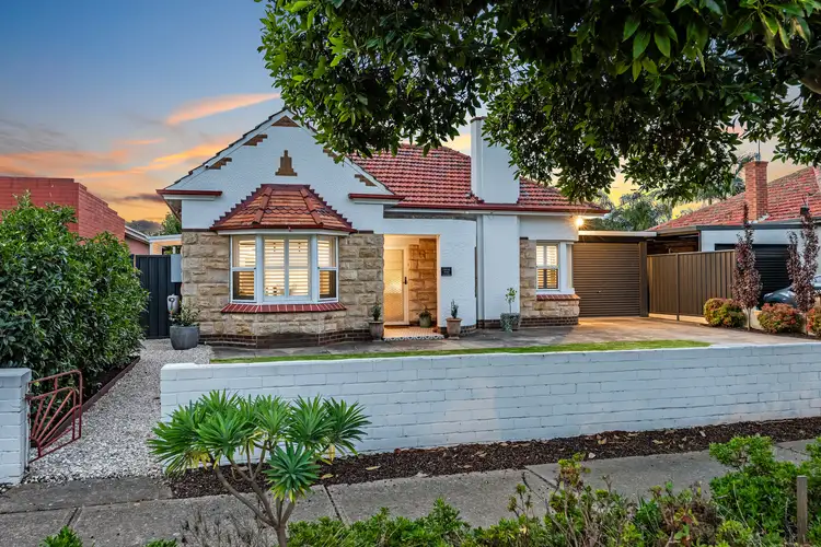 18 Overland Road