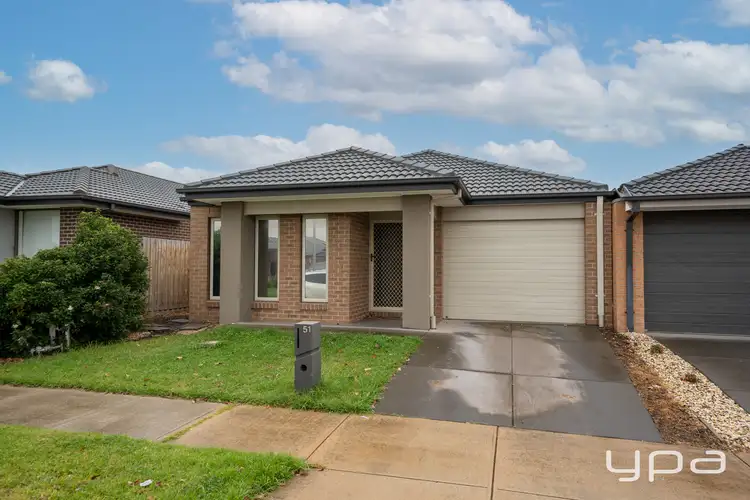 51 Indura Drive